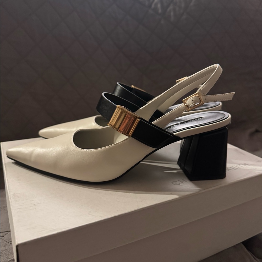 Chic Two-Tone Slingback Heels